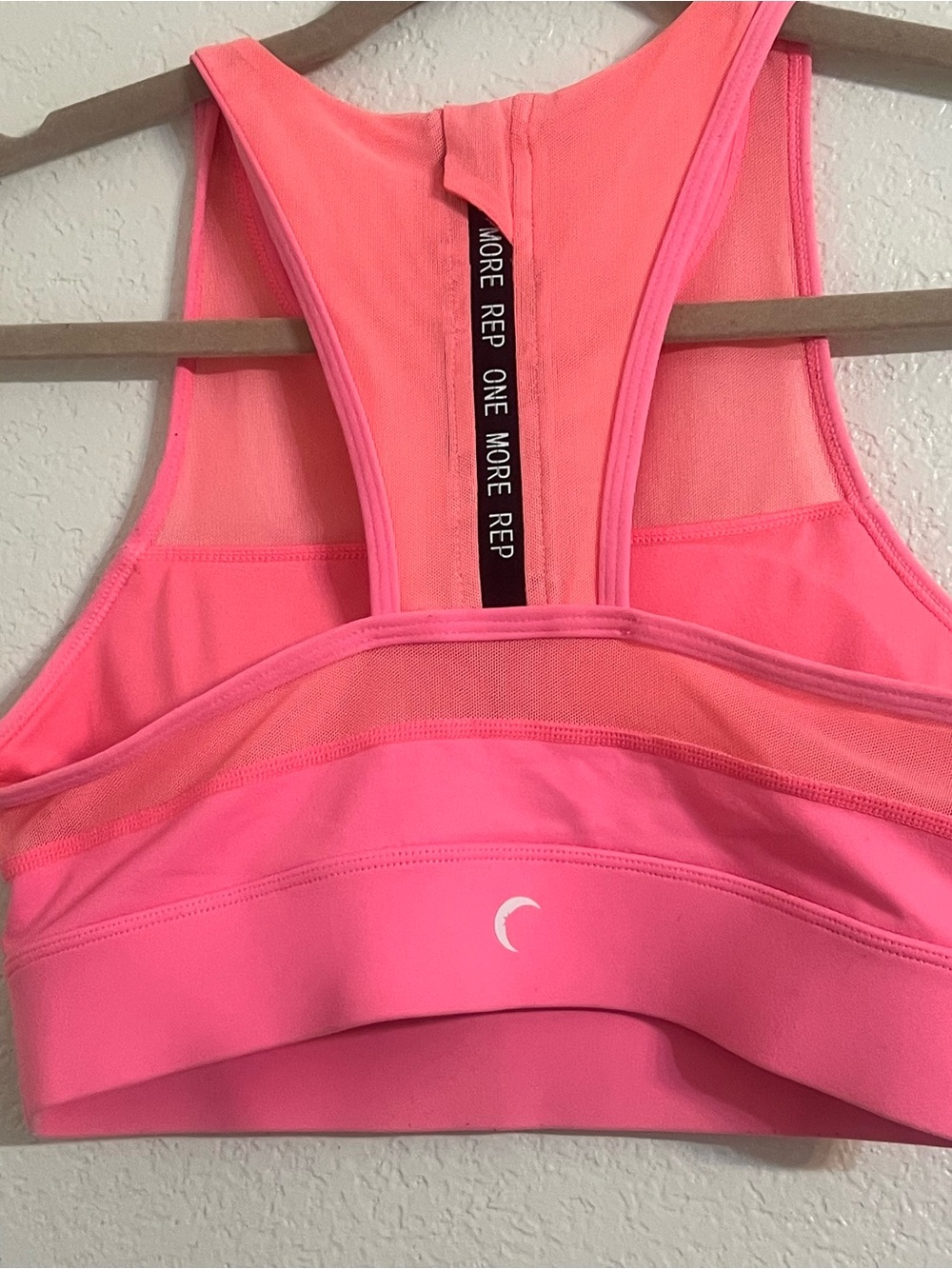 Zyia One More Rep Mesh Sports Bra peachy pink athletic athleisure workout gym - Picture 3 of 10